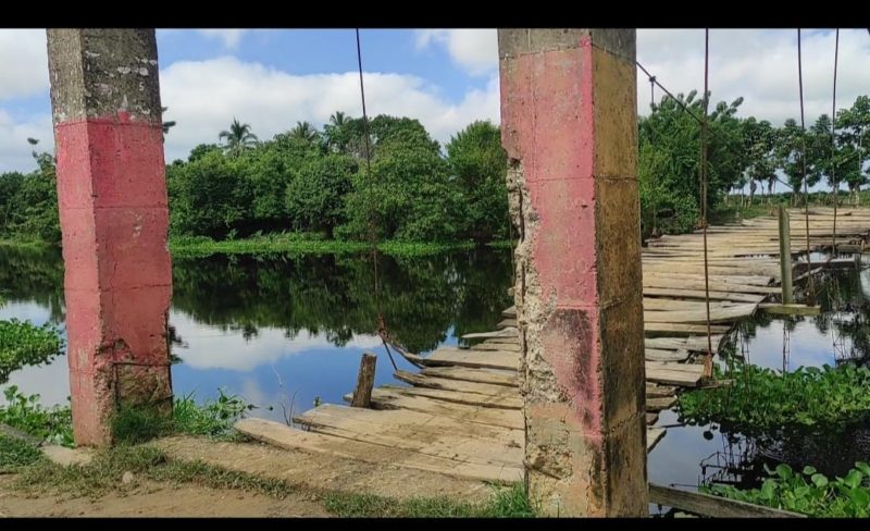  Puente de Bellavista (Ciénaga de oro) a punto de ocasionar una tragedia