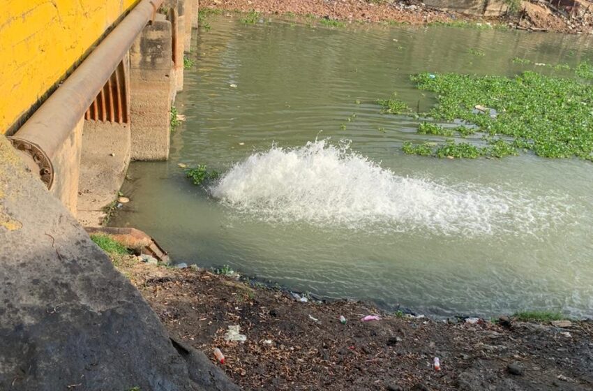  Preocupante fuga de agua en el municipio de Lorica