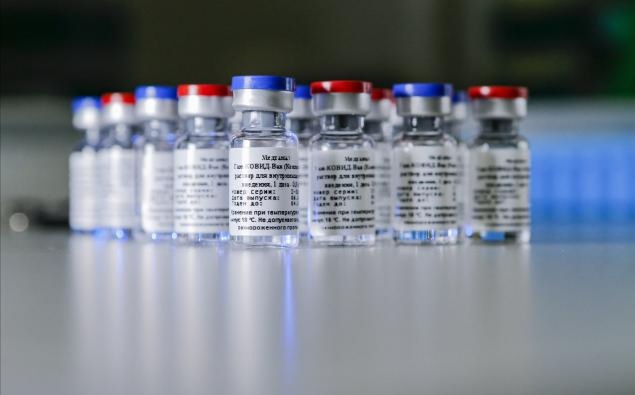  Desenchufaron nevera con vacunas anticovid para cargar un celular