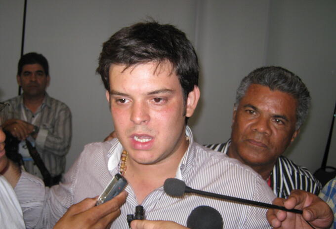  Exgobernador Alejandro Lyons delatará a dos exmagistrados