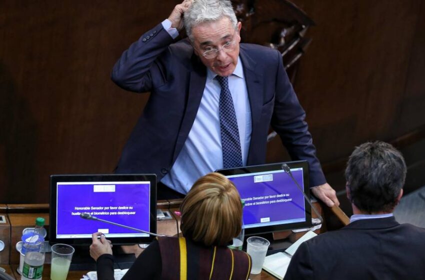  Corte negó tutela de Álvaro Uribe y mantuvo su condición de imputado