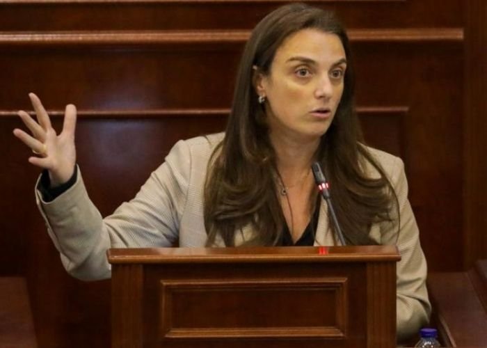  Karen Abudinen llama secuestrador, asesino y extorsionista a Petro