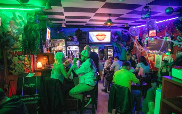  Esquema completo de vacunación será obligatorio para empleados de establecimientos públicos