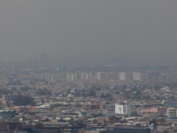  Declaran alerta ambiental y hospitalaria en Bogotá