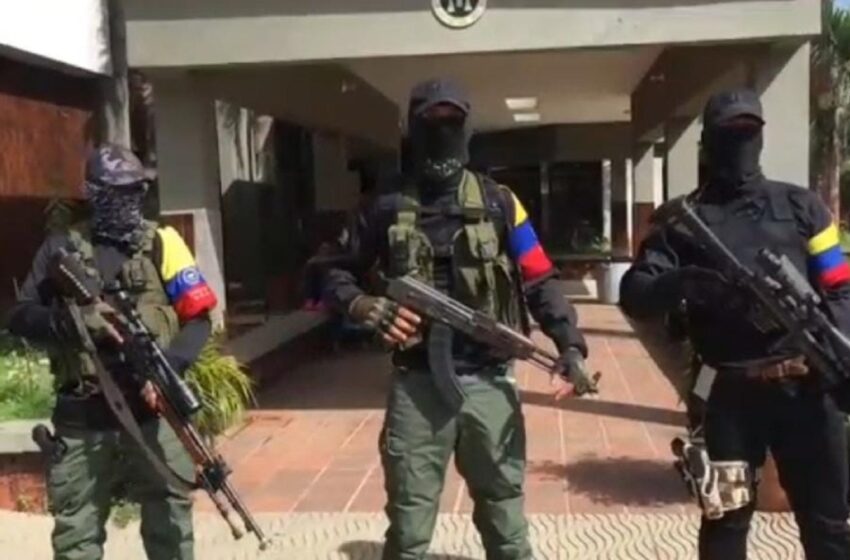  Preocupación en Tibú: disidentes de las FARC grabaron video al frente de la Alcaldía