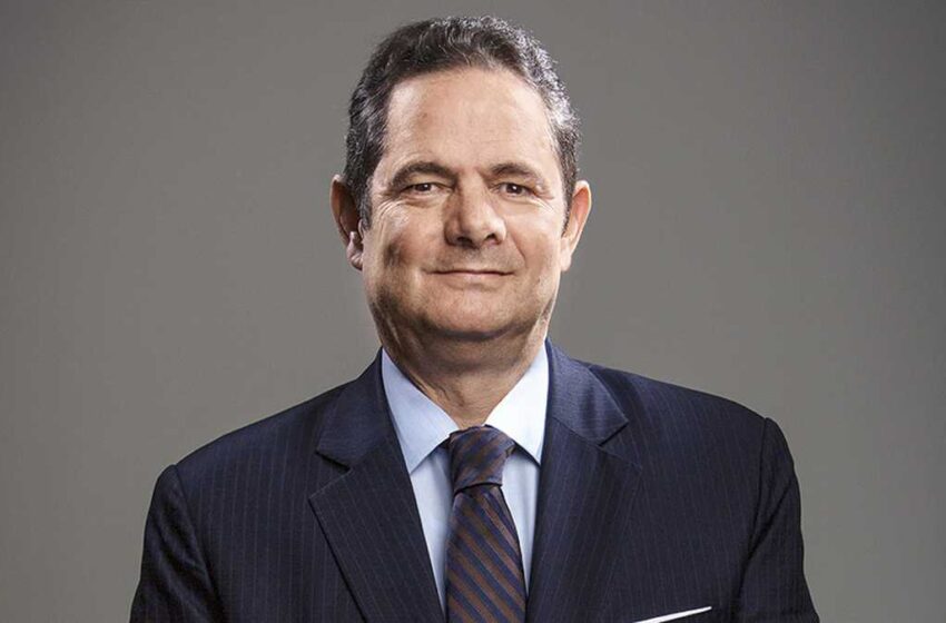  “Lo más cercano a una expropiación indirecta”: Vargas Lleras advierte que trabajadores pagarán más de un sueldo al año en impuestos con la tributaria