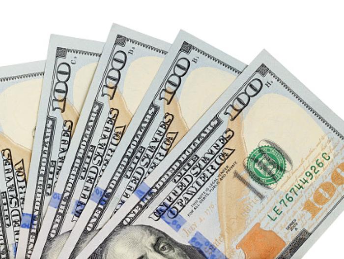  Precio del dólar sigue imparable: cerró por encima de $4.700