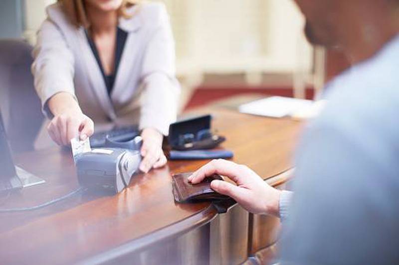  Conozca los horarios de atención de bancos en fechas navideñas y fin de año