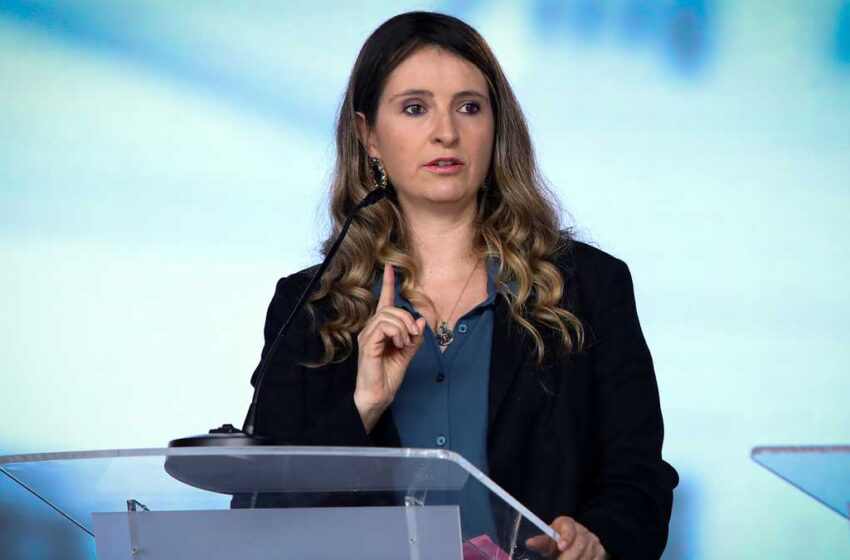  “Sabroso así”: Paloma Valencia, furiosa; dice que Gobierno Petro dejará endeudado al país