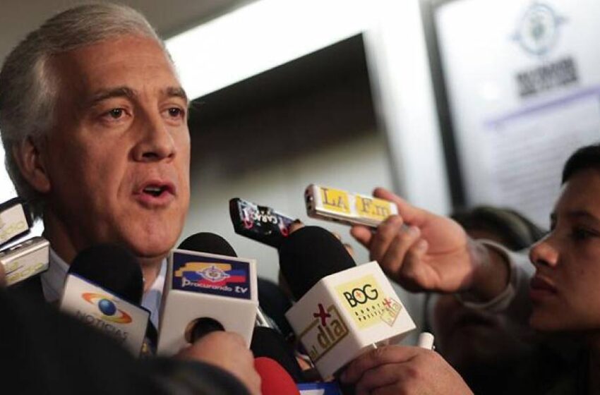  Samuel Moreno se encuentra en la UCI luego de sufrir un infarto en su lugar de reclusión