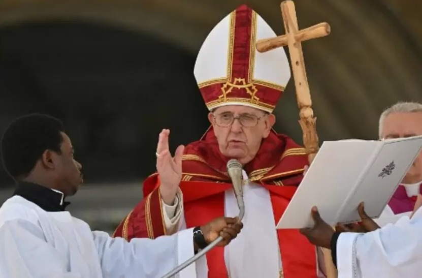  El Papa Francisco preside el inicio de la Semana Santa en el Vaticano