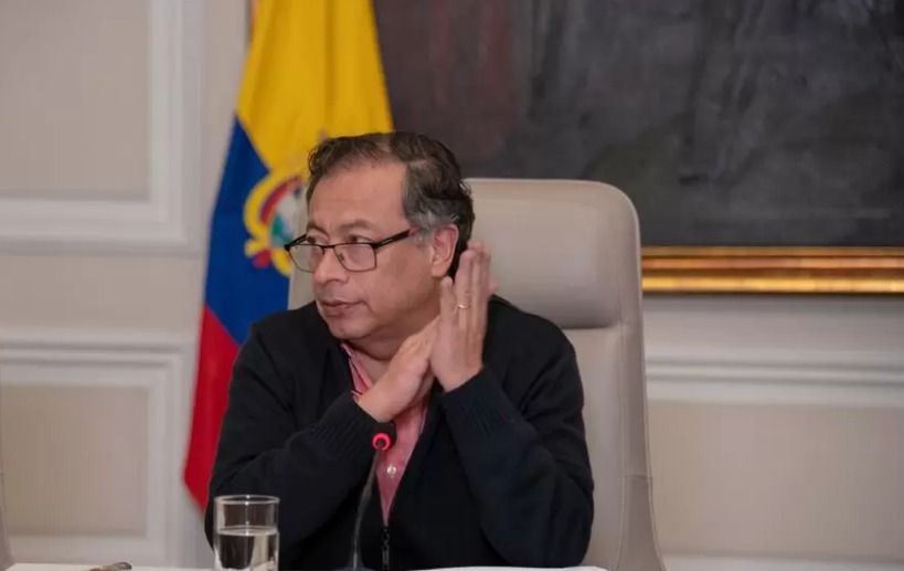  Fiscalía investigará la campaña de Petro para conocer si existió financiación ilegal