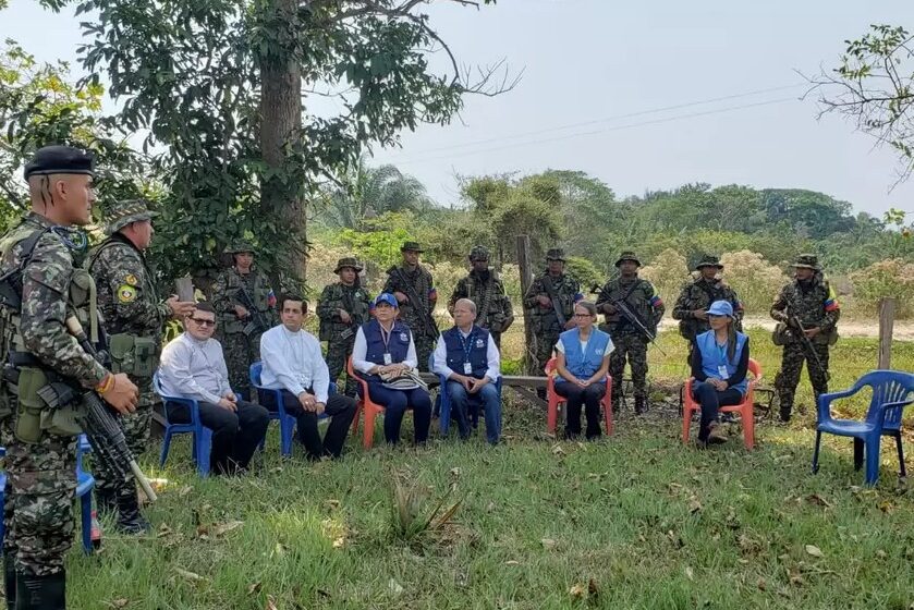  Disidencias de las Farc cuestionan que no se haya prolongado el cese el fuego con el Gobierno