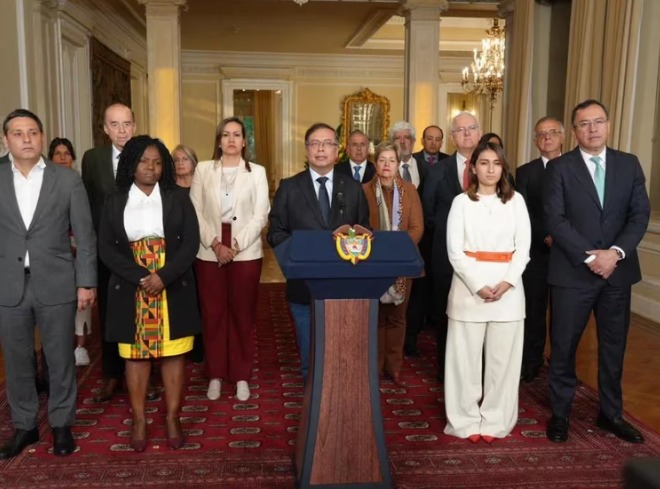  Al Gobierno Petro le han renunciado 11 ministros durante el primer año: las razones y cómo fue el panorama con Santos y Duque