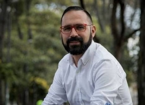  Oficialmente Andrés Camacho se posesionó como ministro de Minas y Energía