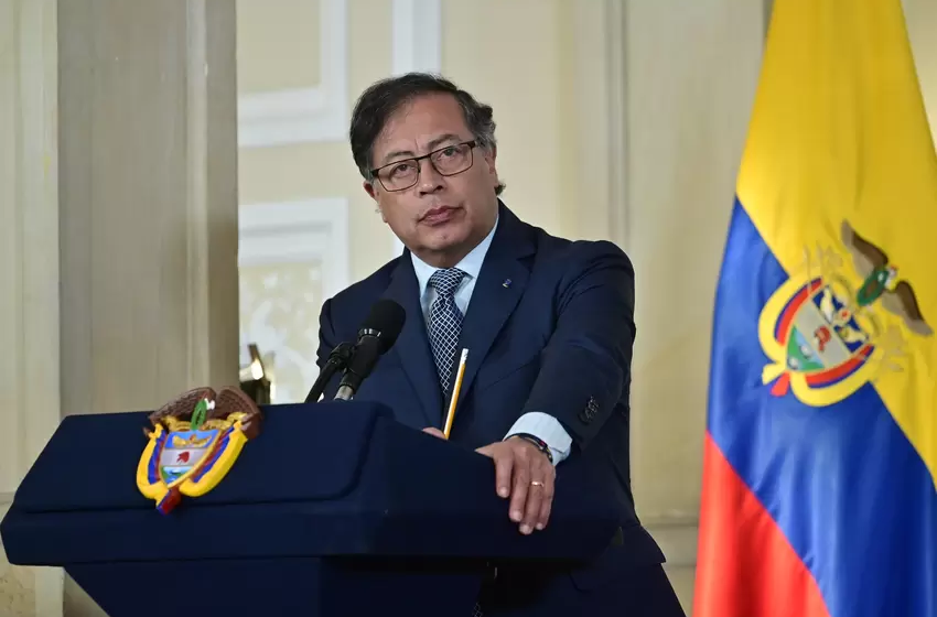  Petro autoriza pagar recompensa por información que conduzca a la compra de votos