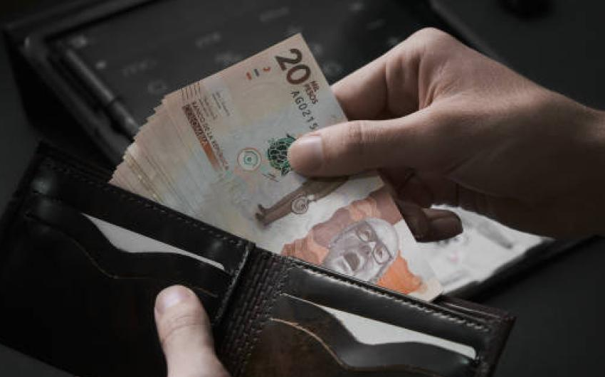  Salario mínimo 2024: en cuánto quedaría si sube el 18 % que proponen centrales obreras