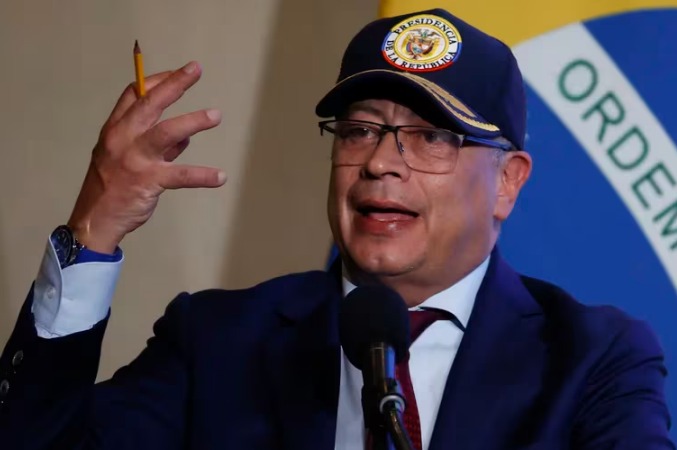  Petro envió duro mensaje tras operación que dejó 15 disidentes muertos en el Cauca: “Si es guerra es guerra”