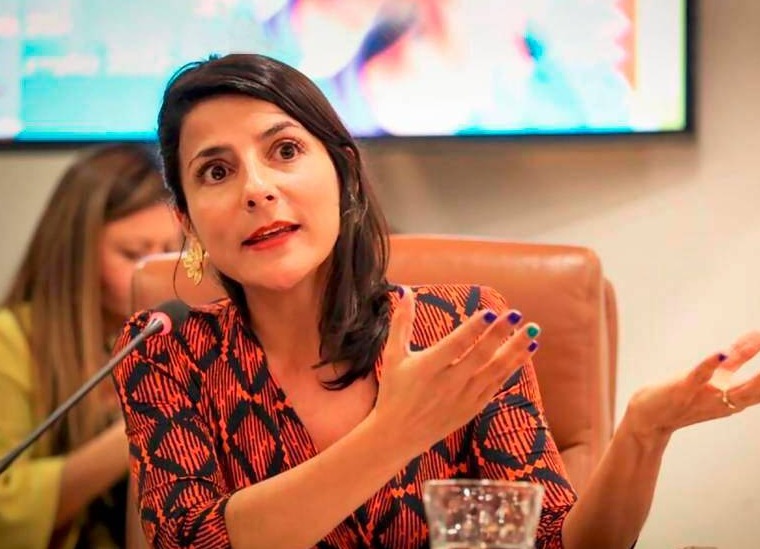  Demandan nombramiento de Irene Vélez como cónsul en el Reino Unido