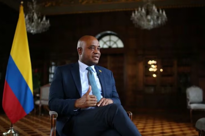  Oposición citará a debate de control político al canciller Murillo por la crisis política en Venezuela, que podría afectar a Colombia