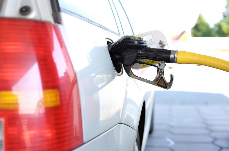  El precio de la gasolina y el diésel en Colombia aumentará en febrero, Ministerio de Hacienda dijo cuánto subirá