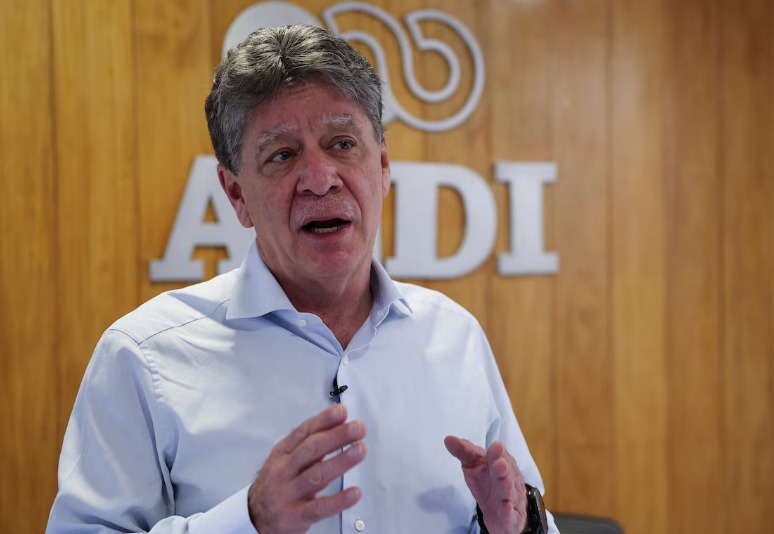  Presidente de la ANDI critica salida de ministro de Hacienda: “Pésima señal” para los mercados y estabilidad fiscal