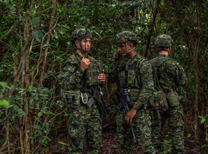  Los 57 soldados secuestrados fueron rescatados: estuvieron más de 50 horas retenidos en un polideportivo