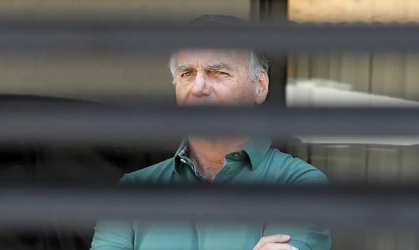  Bolsonaro condenado a 27 años de cárcel por golpismo
