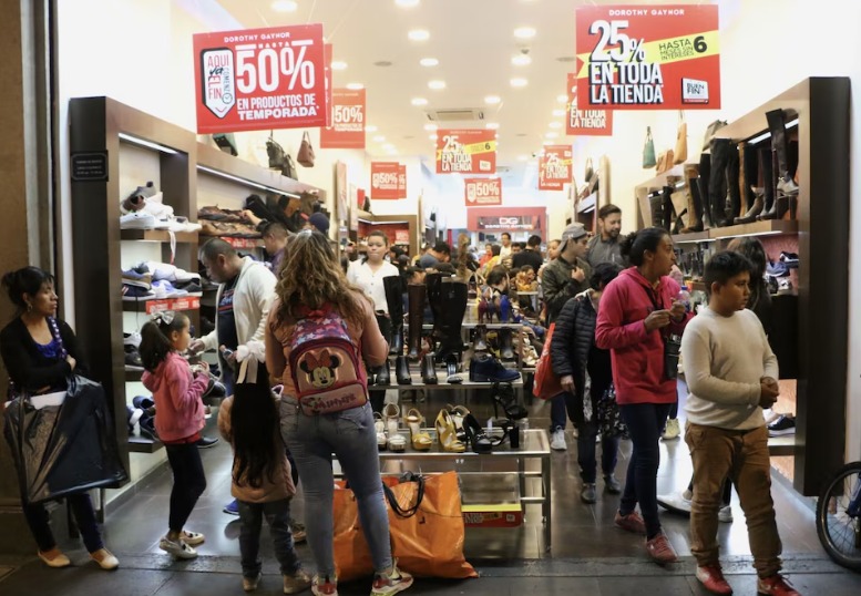  El aumento del gasto en diciembre pone en riesgo la estabilidad financiera de los hogares: esto dicen los expertos