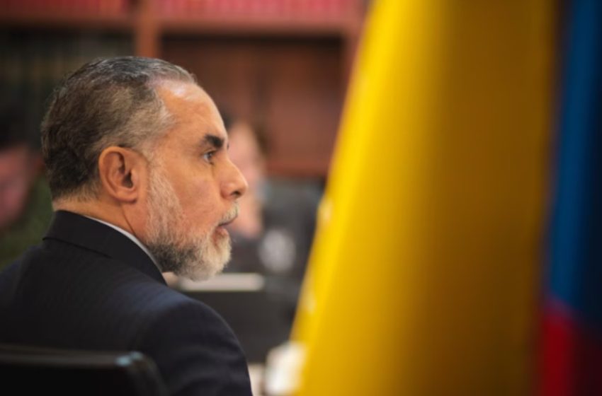  Armando Benedetti reveló que “discutiría con el presidente” las observaciones de las autoridades electorales tras la segunda vuelta