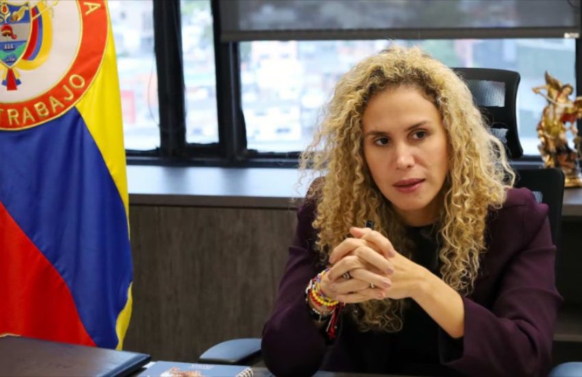  El Gobierno negó que vaya a reducir el salario mínimo de $2 millones en 2026 ni a exigir la devolución de pagos ya recibidos: “¡Que no lo confundan!»